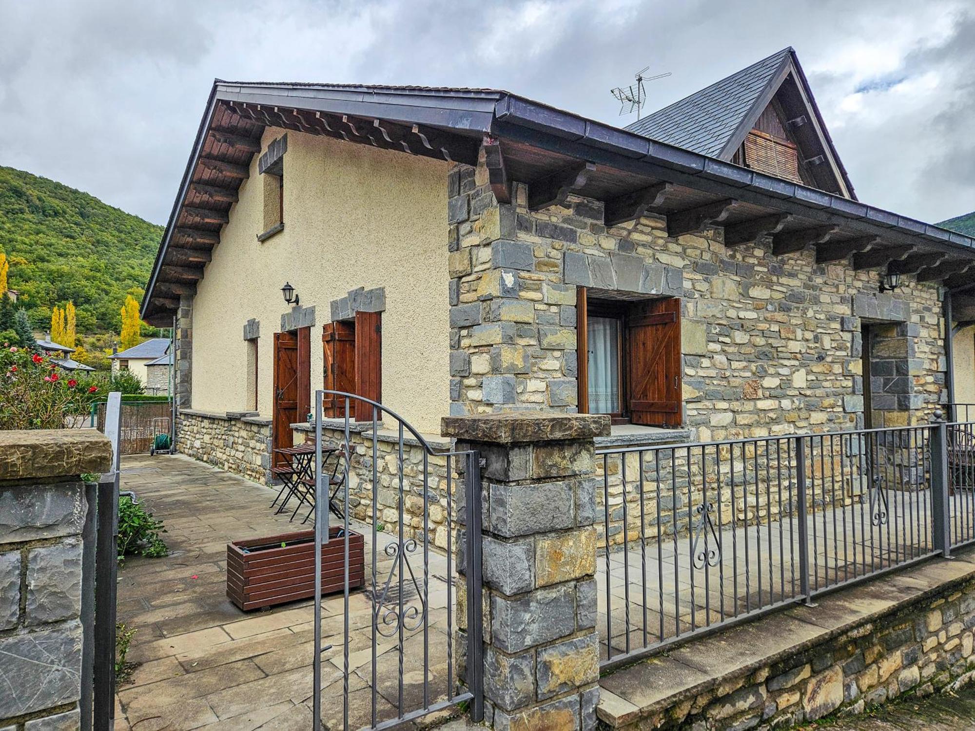 Apartamentos Gavin Biescas 3000 Dış mekan fotoğraf