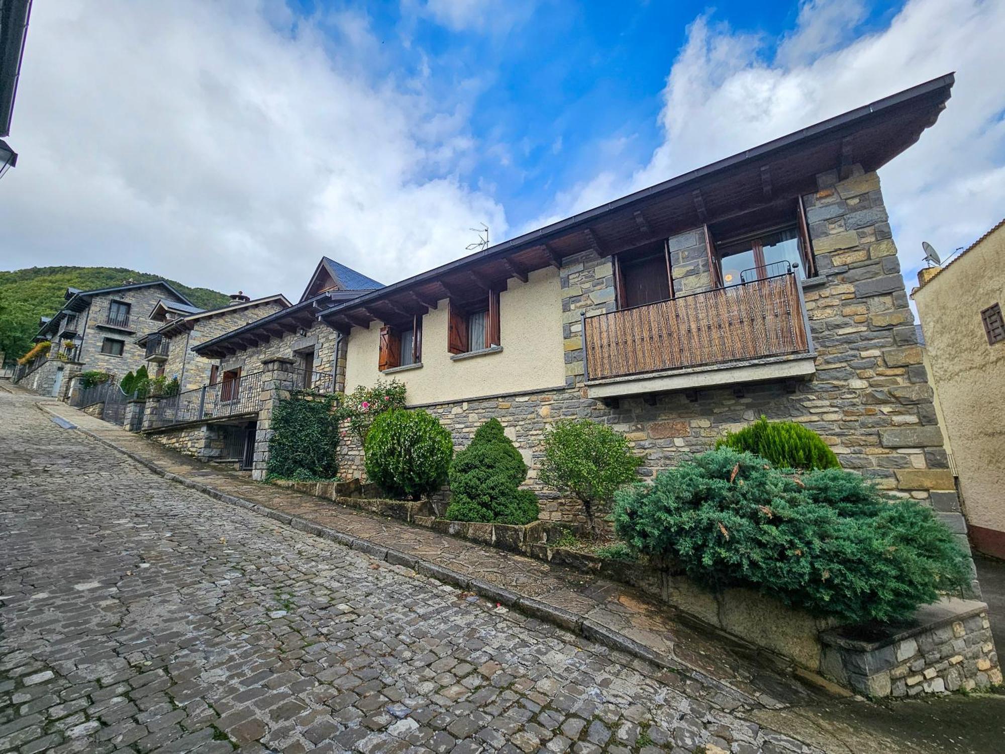 Apartamentos Gavin Biescas 3000 Dış mekan fotoğraf